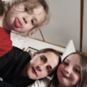 Meet your Posher, Derick